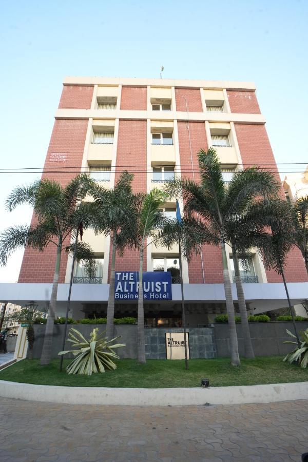 The Altruist Business Hotel Hitech Haiderabad Buitenkant foto